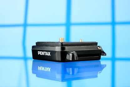 Pentax 645 67 Quick-Set Shoe Adapter Plate 33530