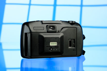 Pentax IQZoom EZY 35mm Point & Shoot Camera