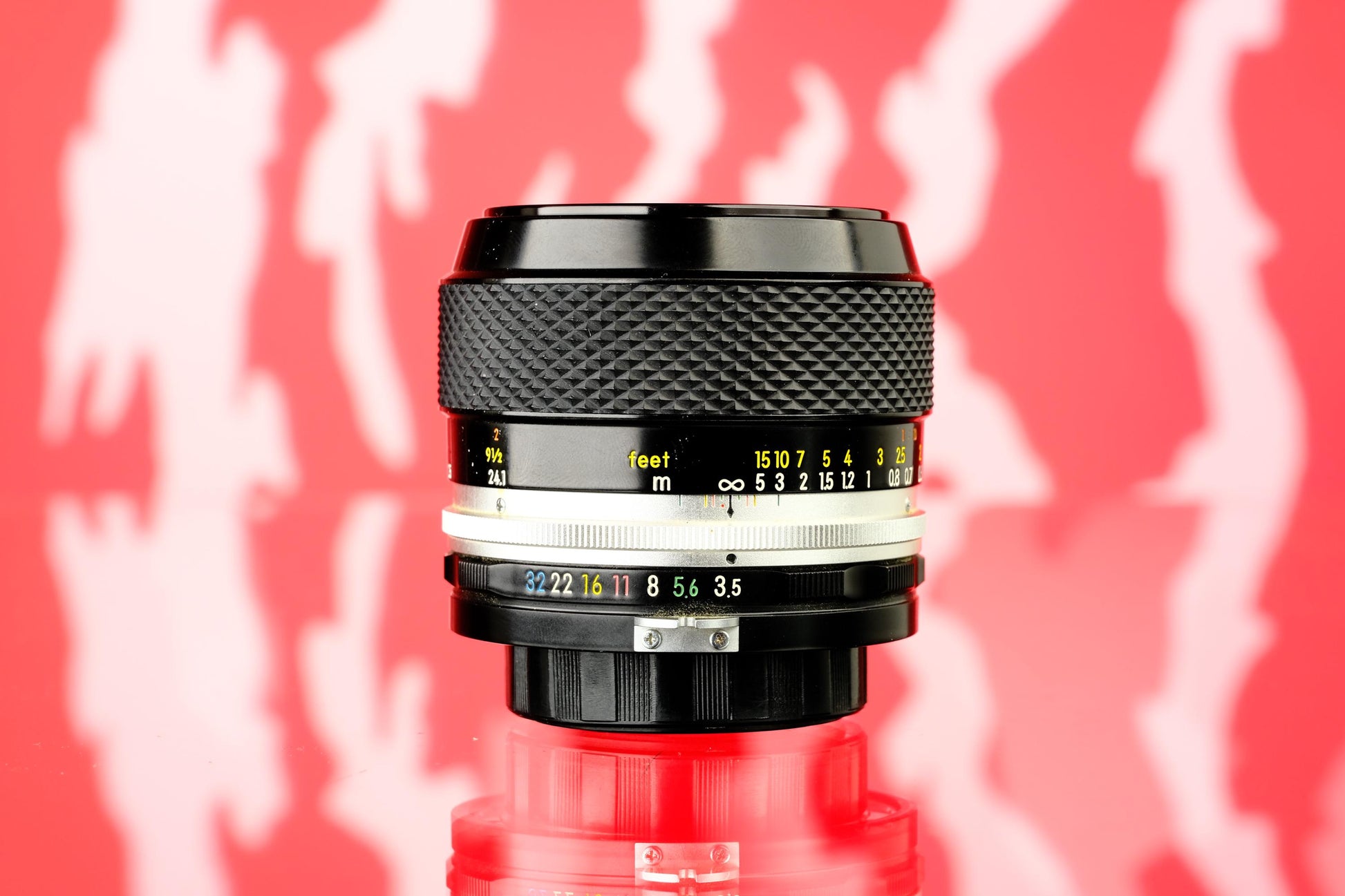 Nikon Micro-Nikkor-P 55mm f/3.5 Macro Pre Ai lens F Mount