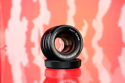 Contax ZEISS Planar T* 45mm f/2.0 AF Black Lens G Mount