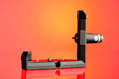 Rolleiflex SL2000 F Grip Bracket