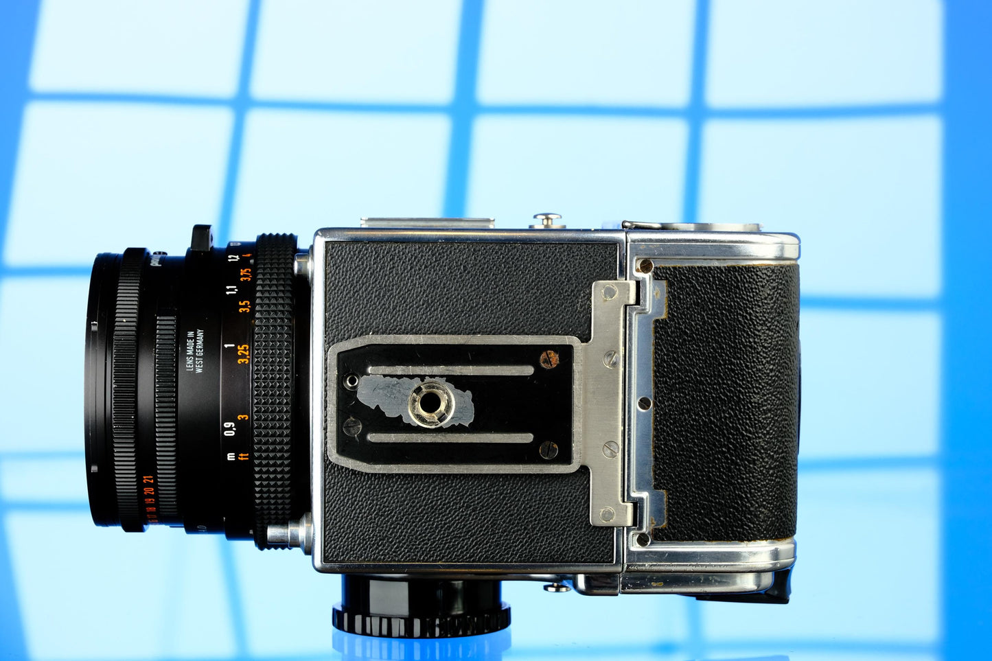 Hasselblad 500cm 6x6 SLR + 80mm f/2.8 CF Lens, A12 Back, Waist level Viewfinder