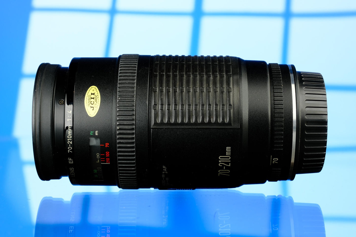 Canon 70-210mm f/4 AF Lens