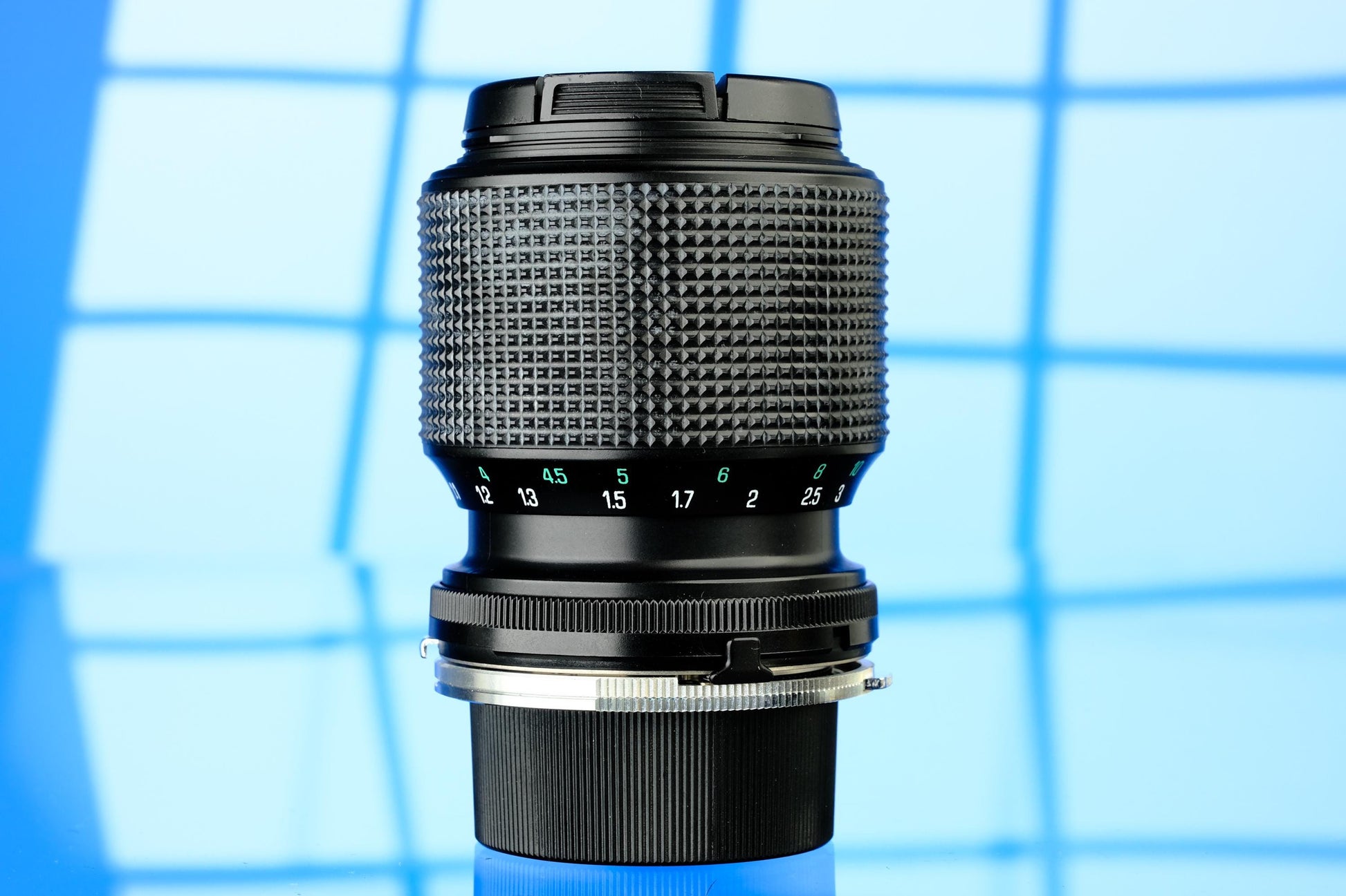 Tamron Adaptall-2 70-210mm Telephoto Zoom Lens - Olympus OM Mount