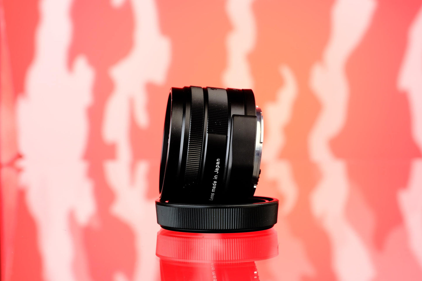 Contax ZEISS Planar T* 45mm f/2.0 AF Black Lens G Mount