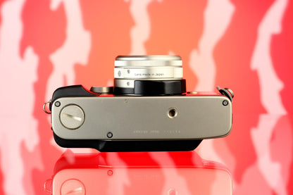 Contax G2 35mm Rangefinder Film Camera + Carl Zeiss Planar T 35mm f/2 Lens (with GD-2 Data Back)