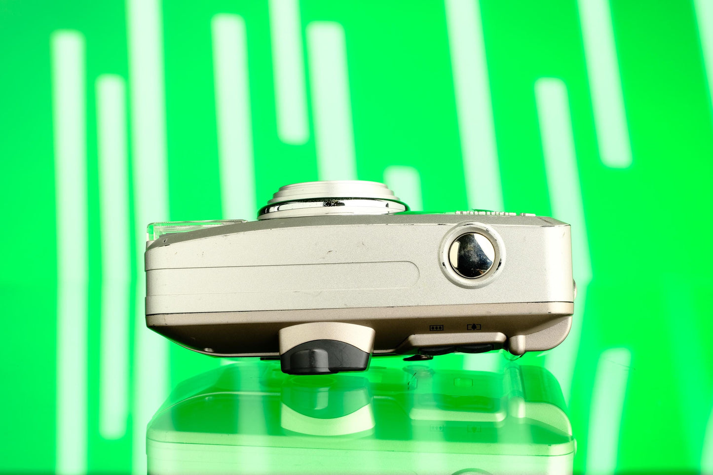 Fujifilm Zoom Date 125SR 35mm Point and Shoot Camera