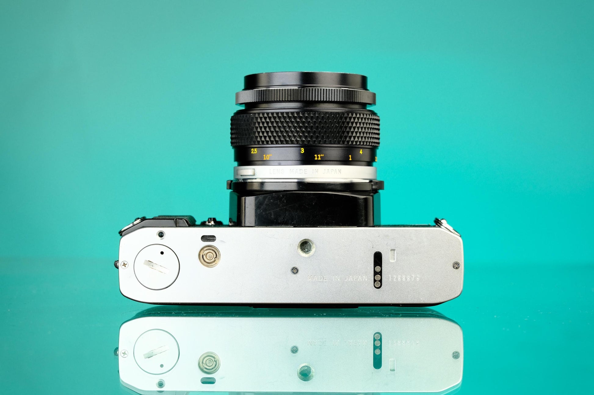 Olympus OmG 35mm SLR w/ Olympus 50mm f/3.5 Auto-Macro OM Mount Lens