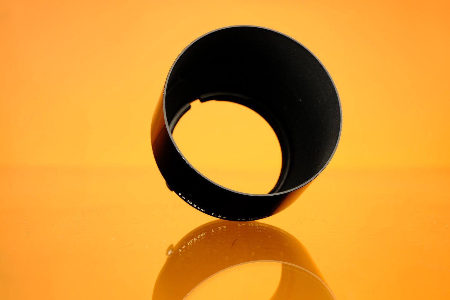 Nikon HS-4 10.5cm f/2.5 13.5cm f/3.5 Lens Hood