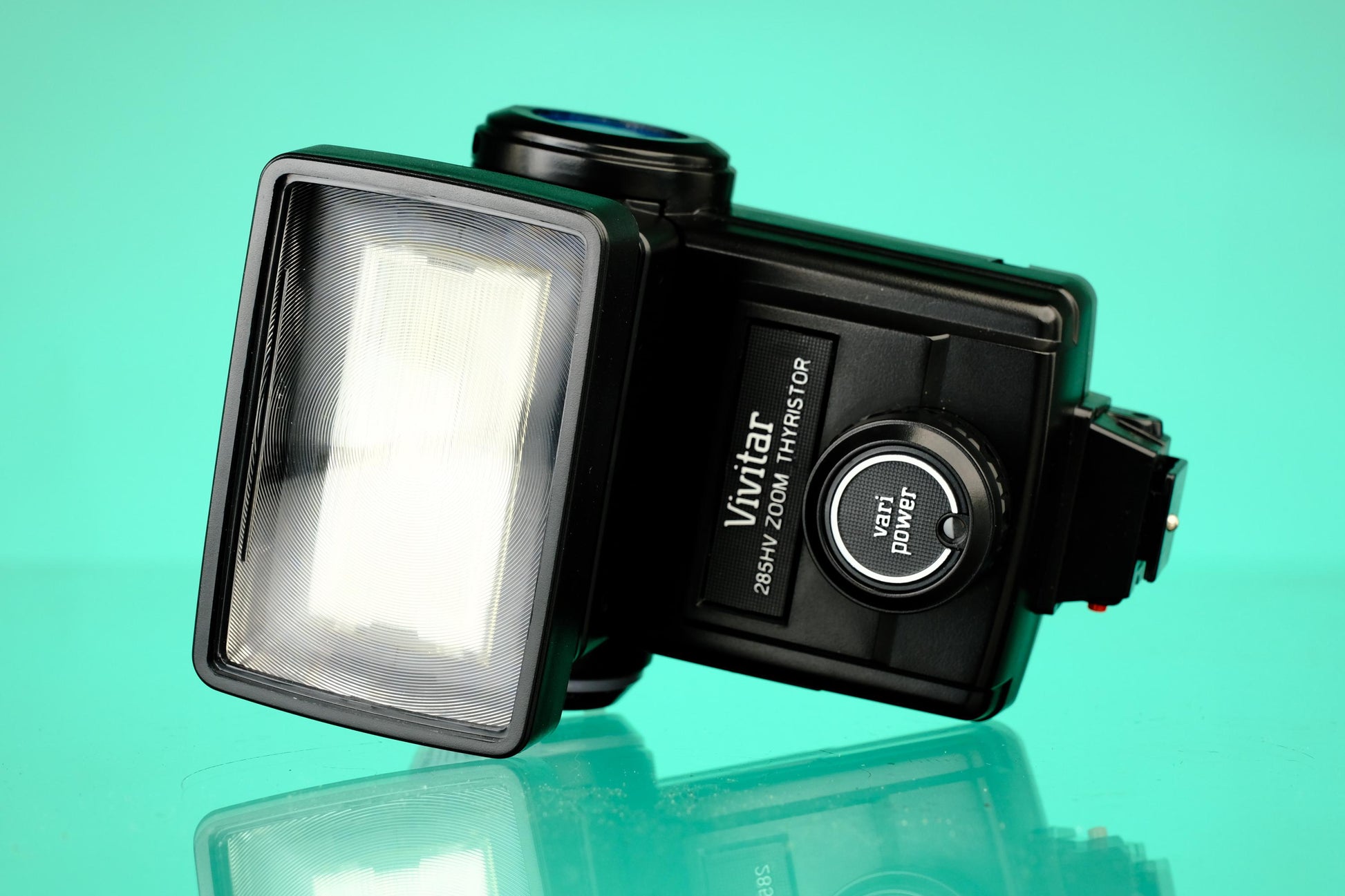 Vivitar 285HV Zoom Thyristor Hotshoe Camera Flash