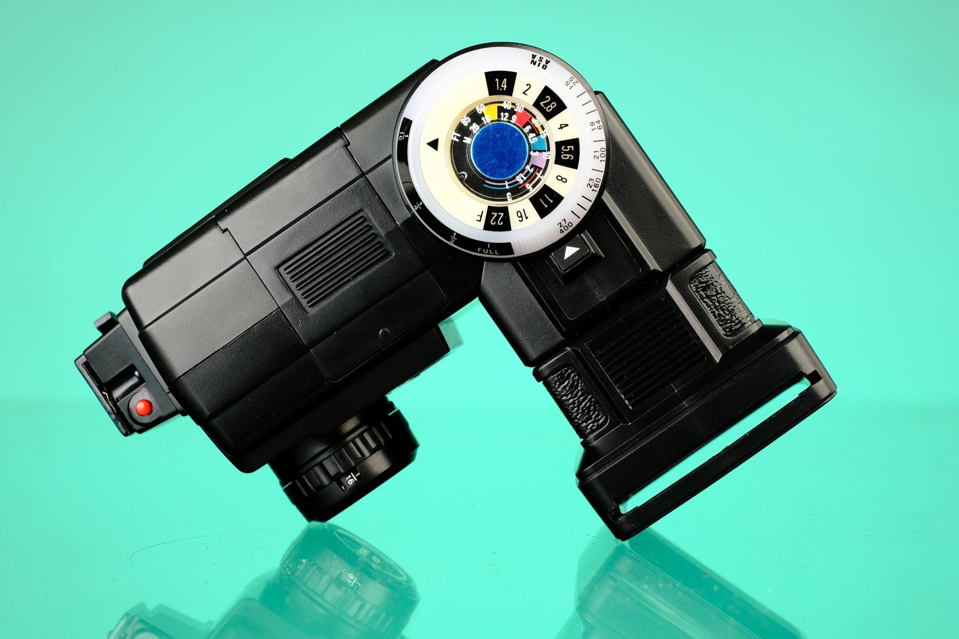 Vivitar 285HV Zoom Thyristor Hotshoe Camera Flash