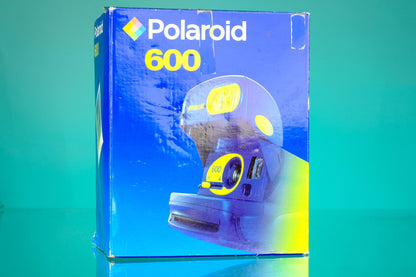 Polaroid 600 Instant Camera