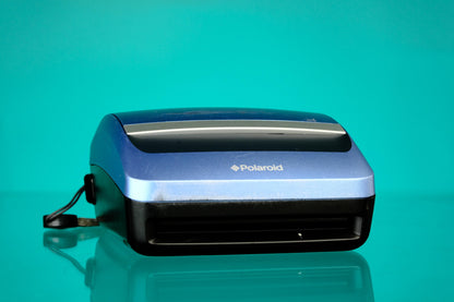 Polaroid One 600 Instant Camera