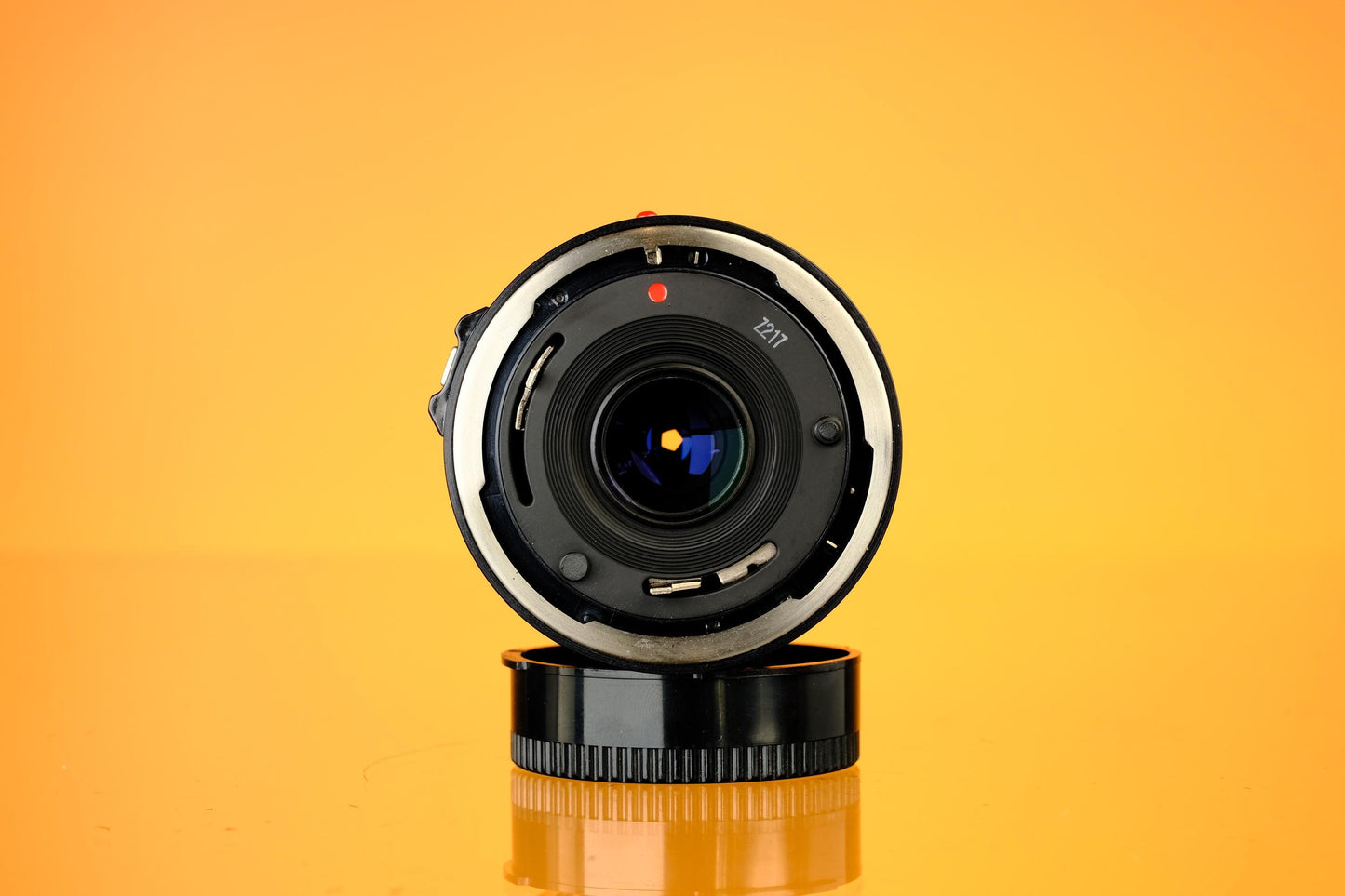 Canon 35-70mm f/3.5-4.5 Zoom nFD Mount Lens