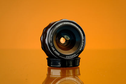 Pentax 28mm f/3.5 Super Takumar Wide Angle Lens M42 Mount