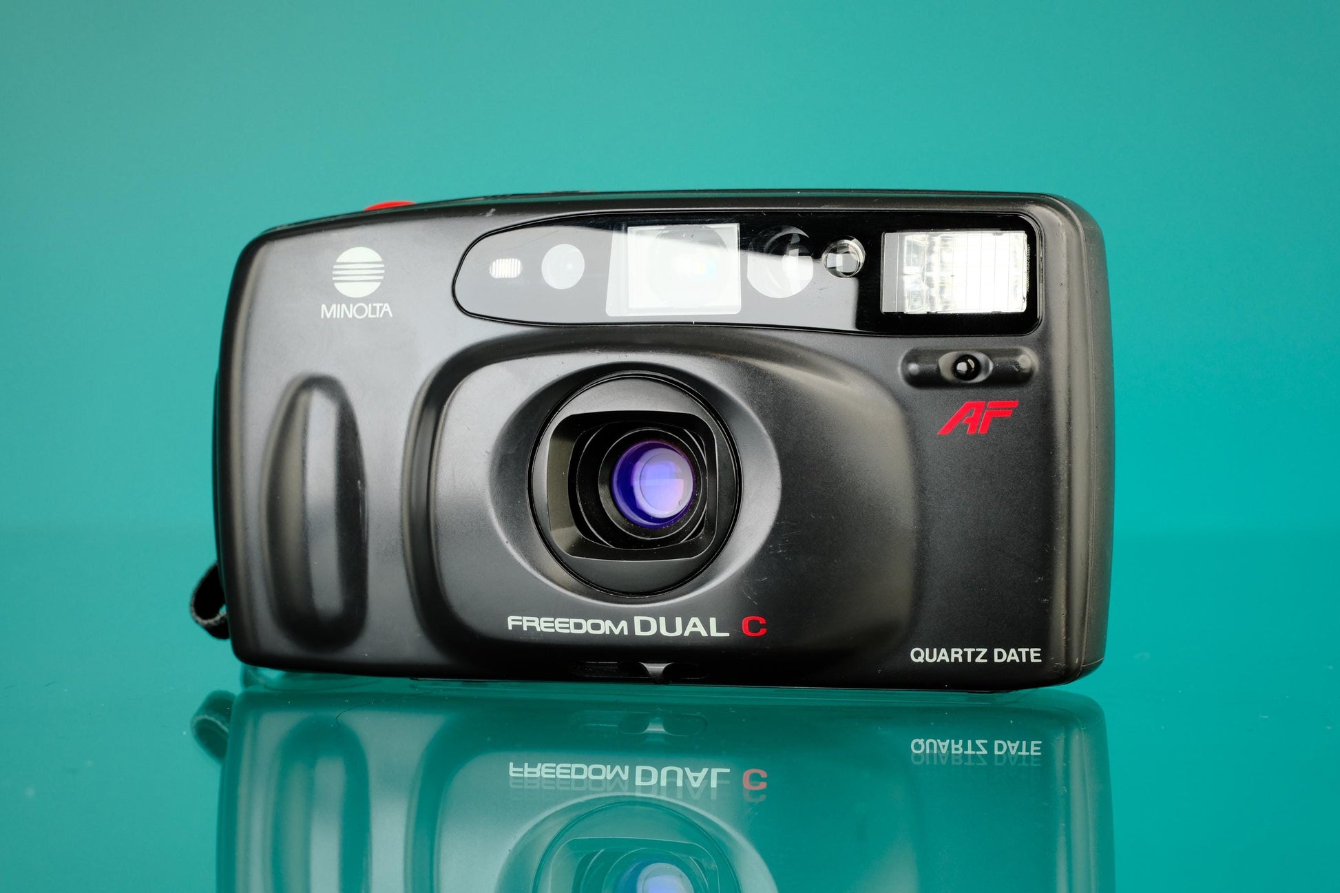 Minolta Freedom Dual C 35mm Point and Shoot Film Camera