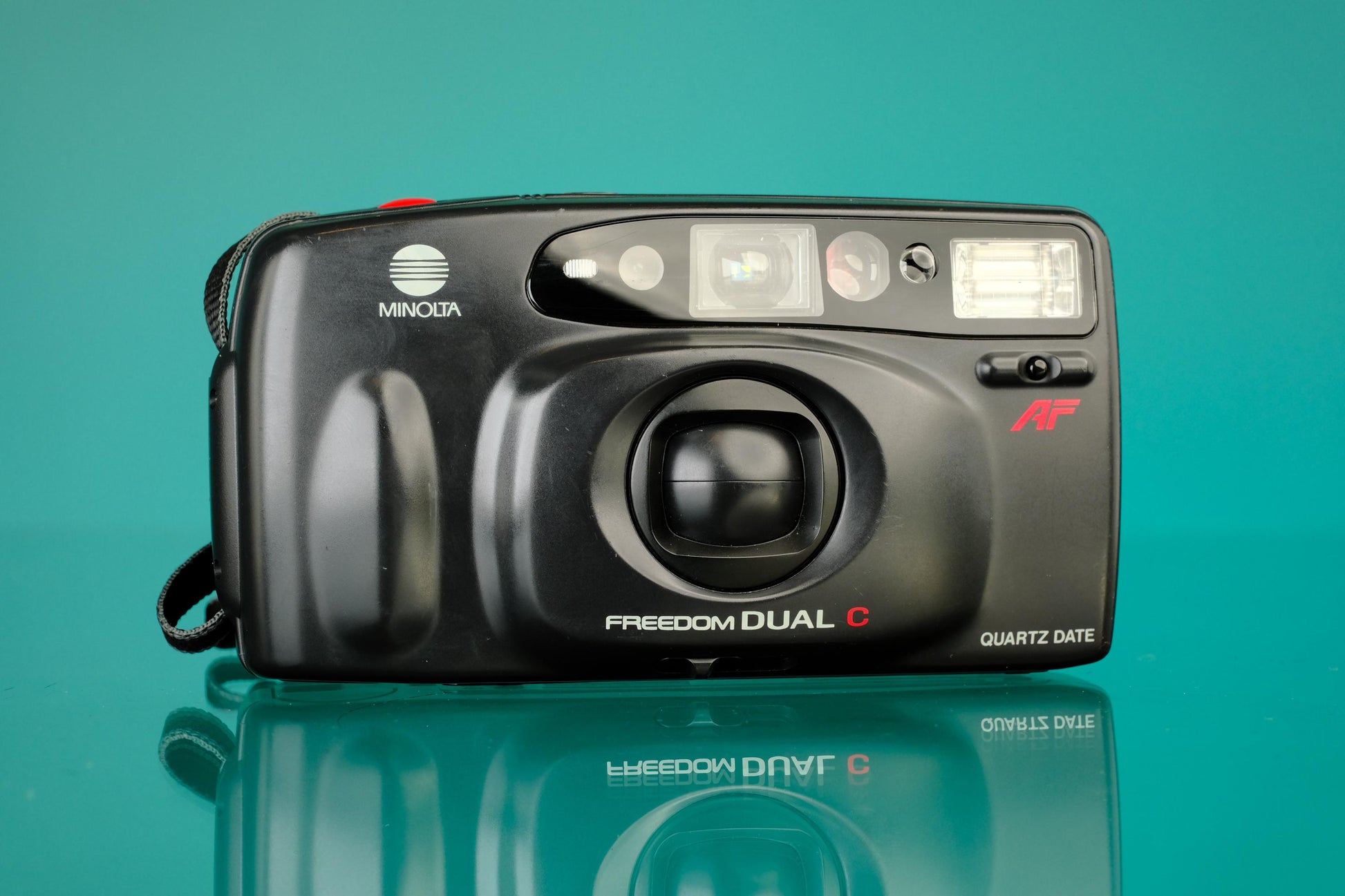 Minolta Freedom Dual C 35mm Point and Shoot Film Camera