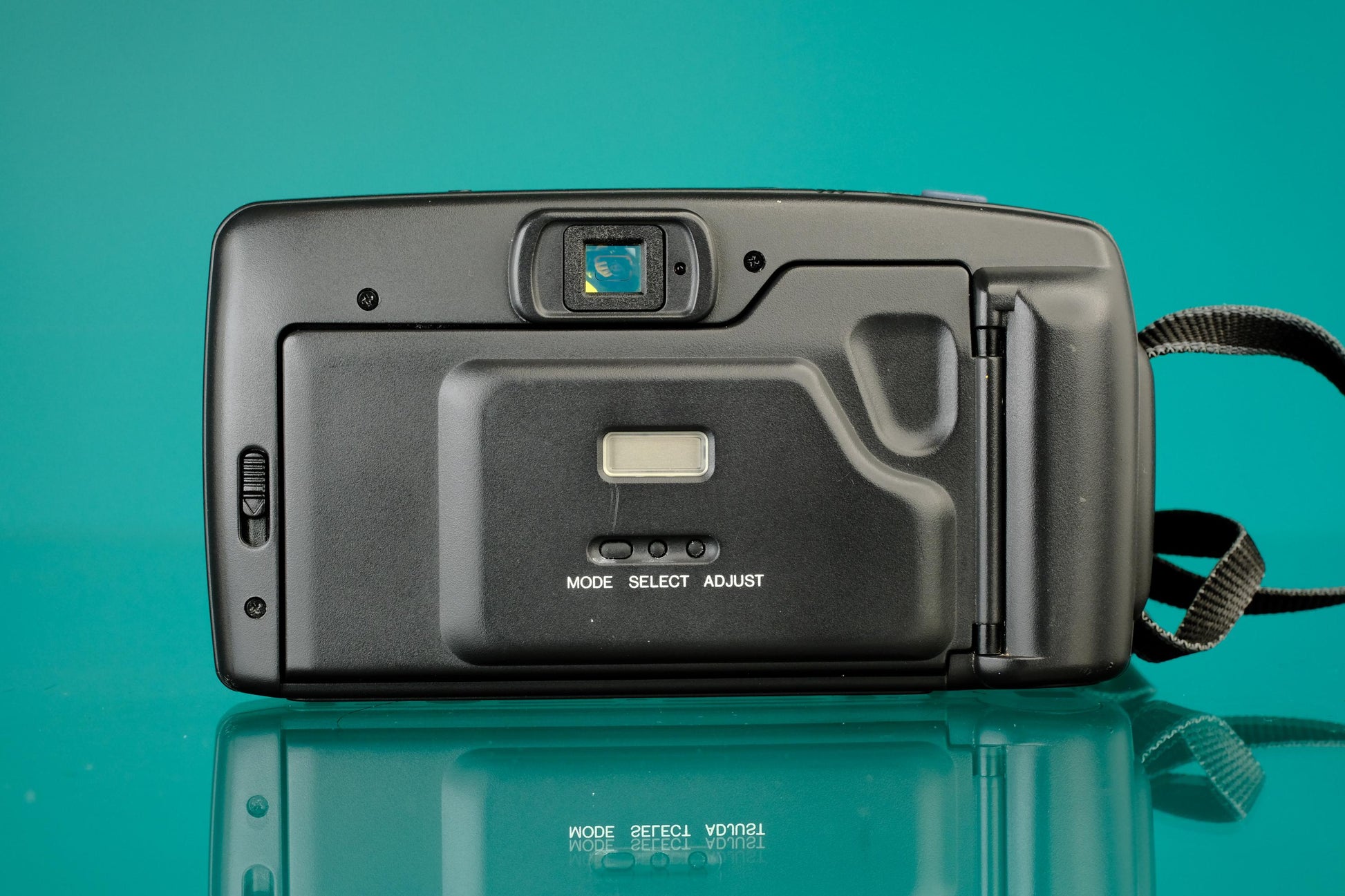 Minolta Freedom Dual C 35mm Point and Shoot Film Camera