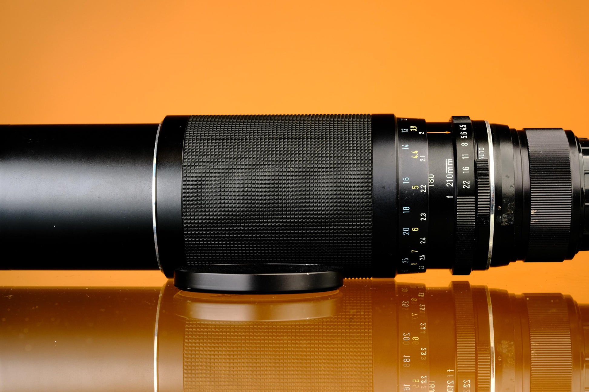 Pentax Super-Multi-Coated 85-210mm f/4.5 Zoom Lens M42 Mount