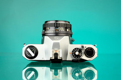 Pentax K1000 35mm SLR Film Camera + Pentax M 50mm f/2 K Lens