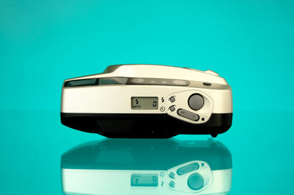 Minolta RIVA Freedom Zoom Sightseer 35mm Point & Shoot Film Camera