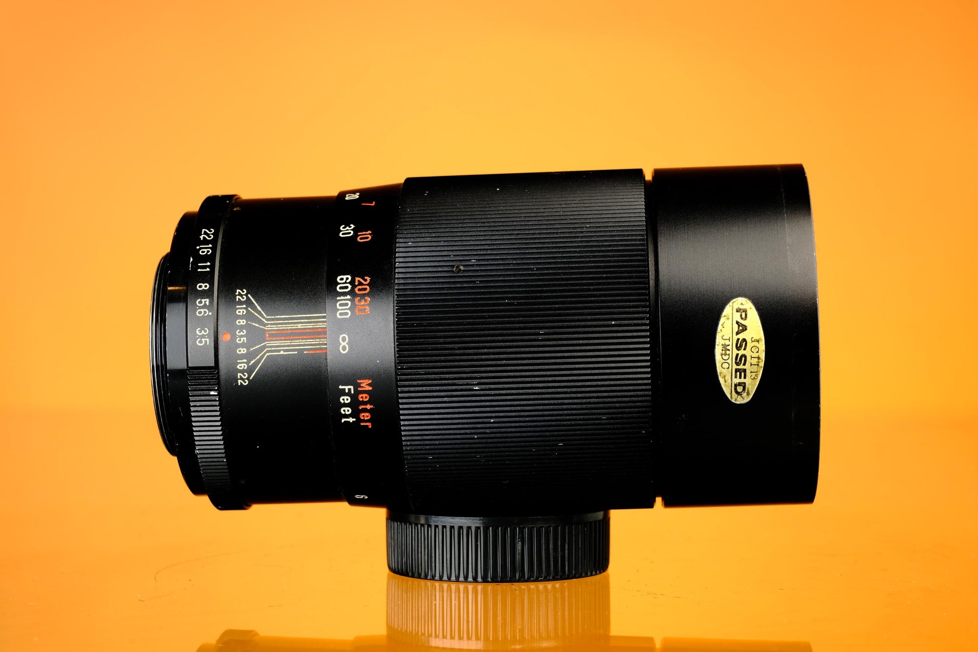 Vivitar 200mm f/3.5 Telephoto Prime Lens - M42 Screw Mount