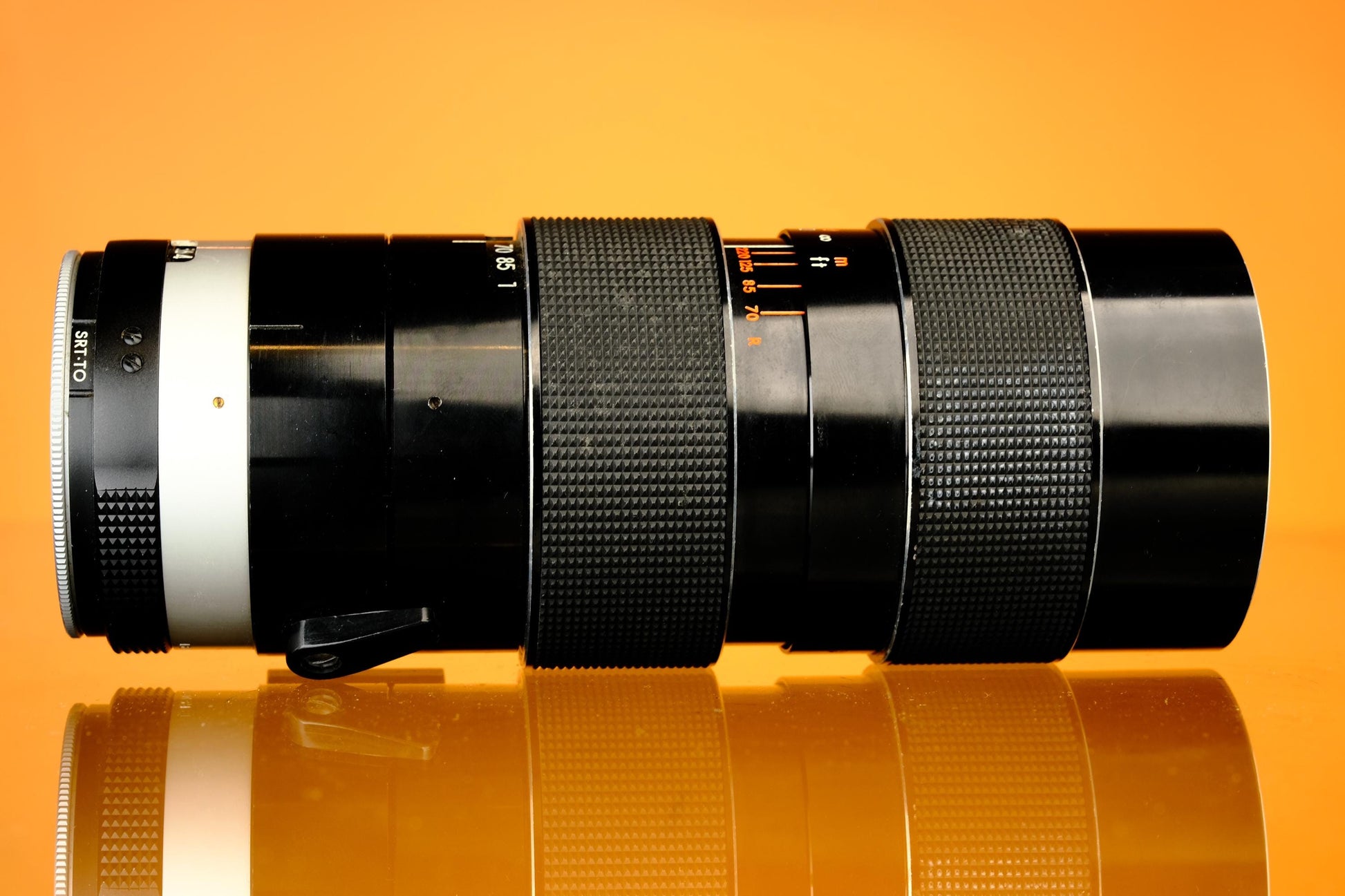 Tamron Adapt-A-Matic PZ-30Au 70-220mm F/4.0 Zoom Lens