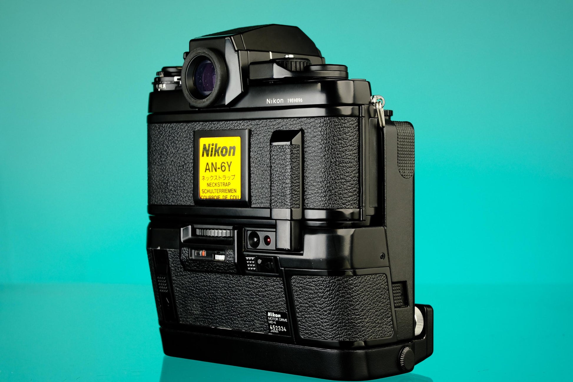 Nikon F3 HP 35mm SLR Film Camera + MD-4 Motor Drive Grip