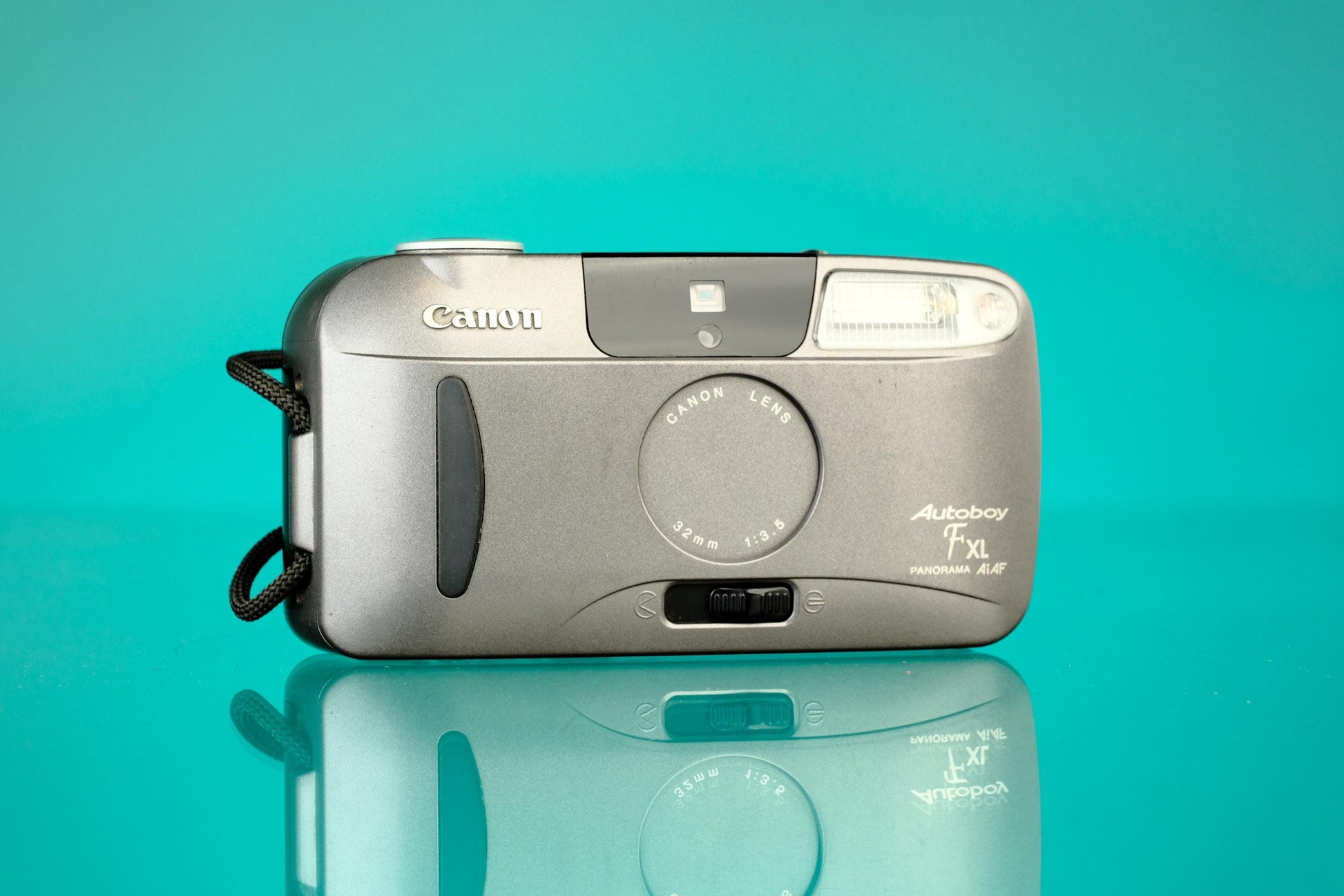 Canon Autoboy F XL Sure Shot Sleek 35mm Point & Shoot Film Camera