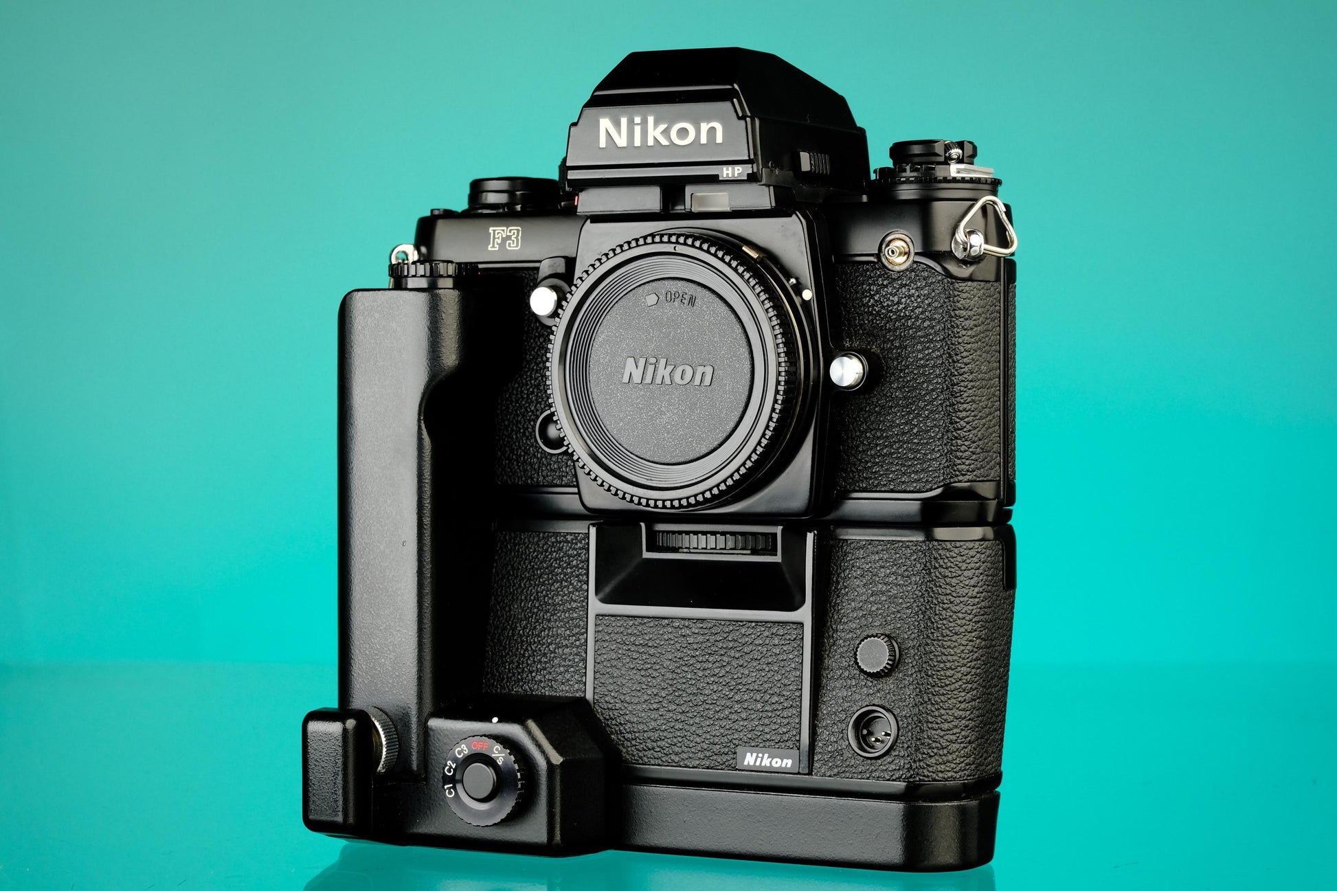 Nikon F3 HP 35mm SLR Film Camera + MD-4 Motor Drive Grip