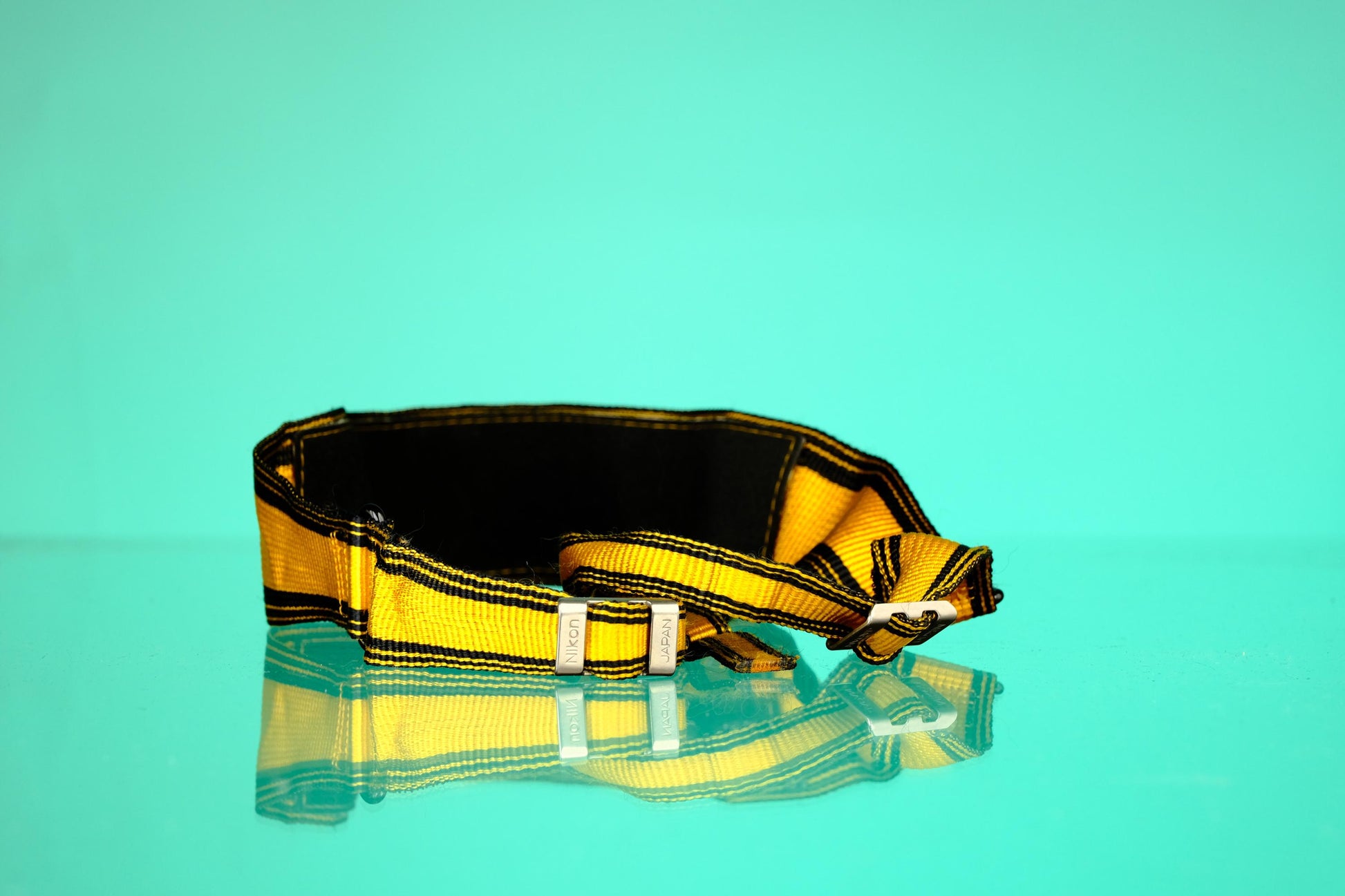 Nikon AN-6Y Genuine Yellow Camera Strap