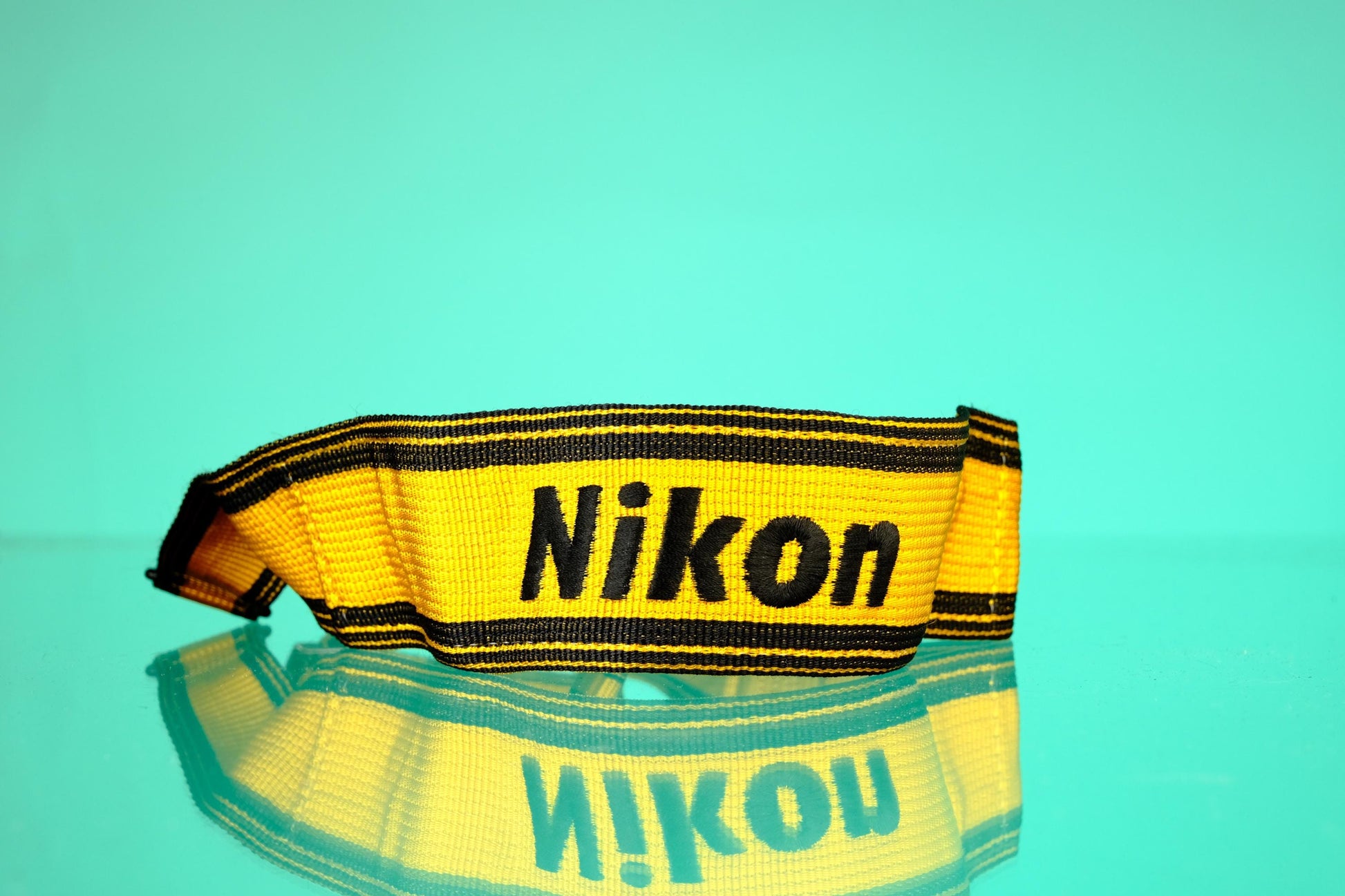 Nikon AN-6Y Genuine Yellow Camera Strap