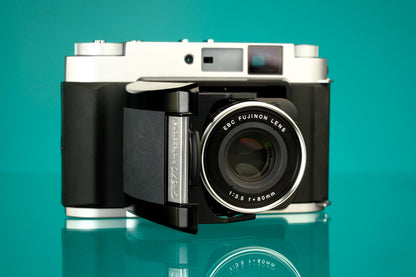 Fujifilm GF670 6x6 6x7 Medium Format Rangefinder Film Camera