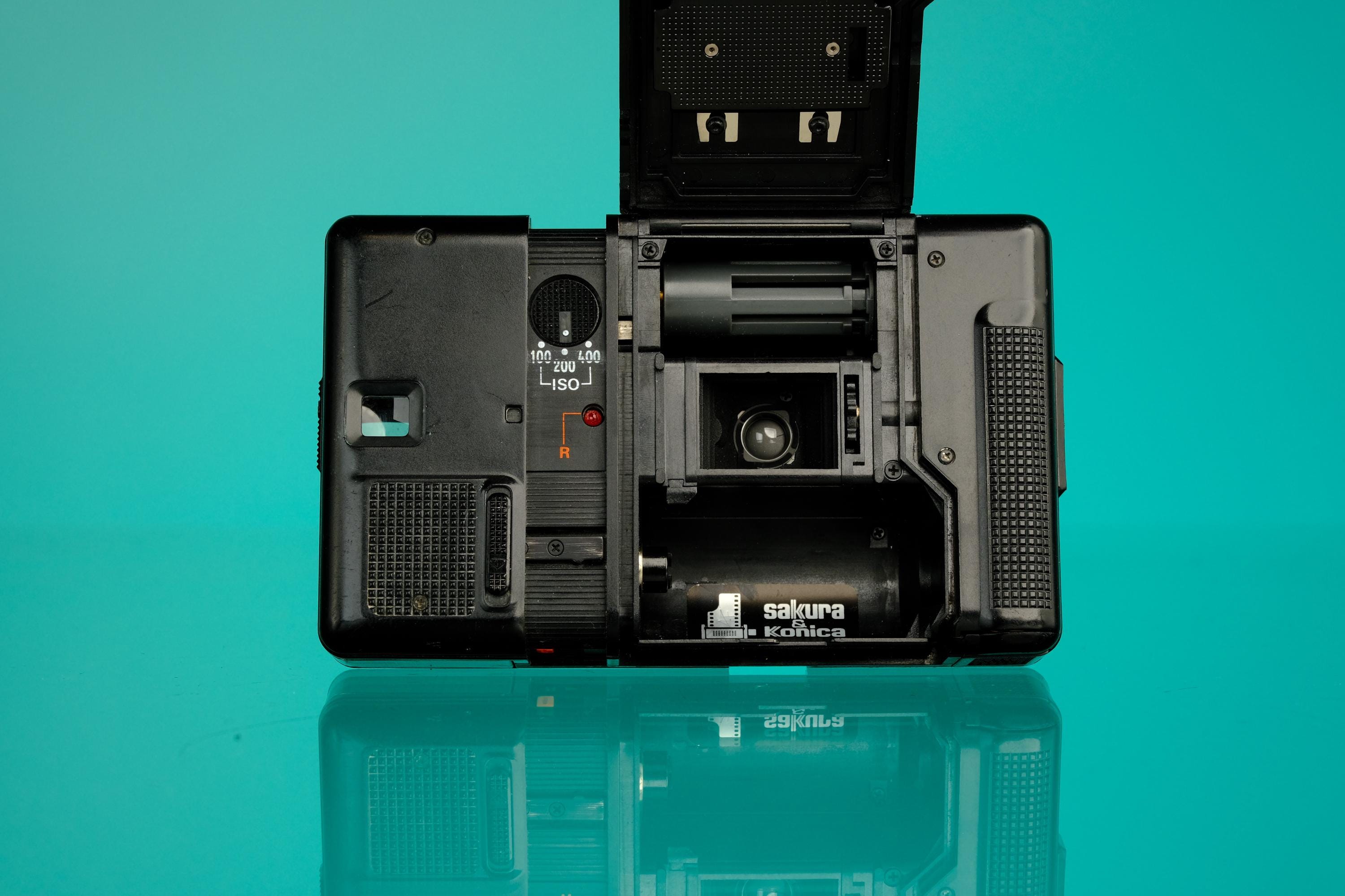 Konica RECORDER AUTO FOCUS コンパクトカメラ 35mm 作例あり】ハーフカメラコニカレコーダーの特徴と使い方の紹介