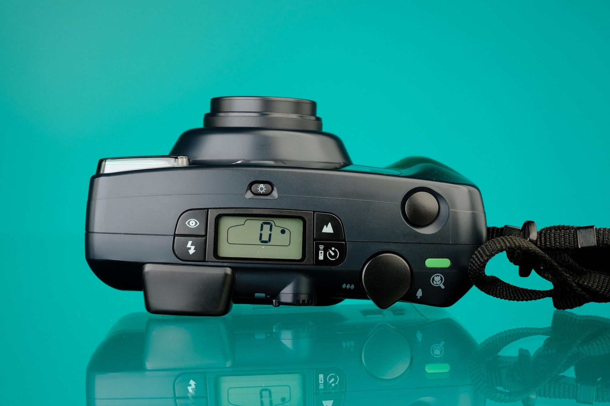 Pentax Espio 115 35mm Point and Shoot Camera