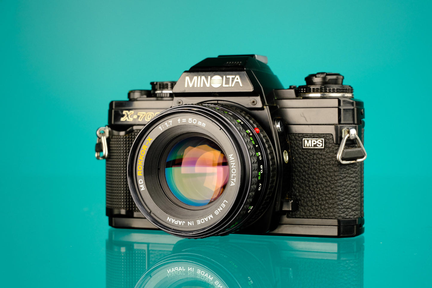 Minolta X-700 35mm SLR Film Camera + 50mm f/1.7 Rokkor-X Lens