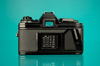 Minolta X-700 35mm SLR Film Camera + 50mm f/1.7 Rokkor-X Lens