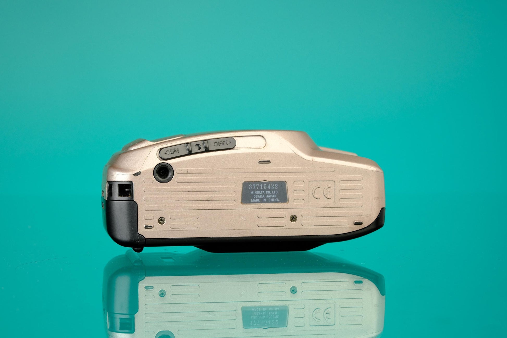 Minolta Silver Streak Zoom 35mm Point and Shoot