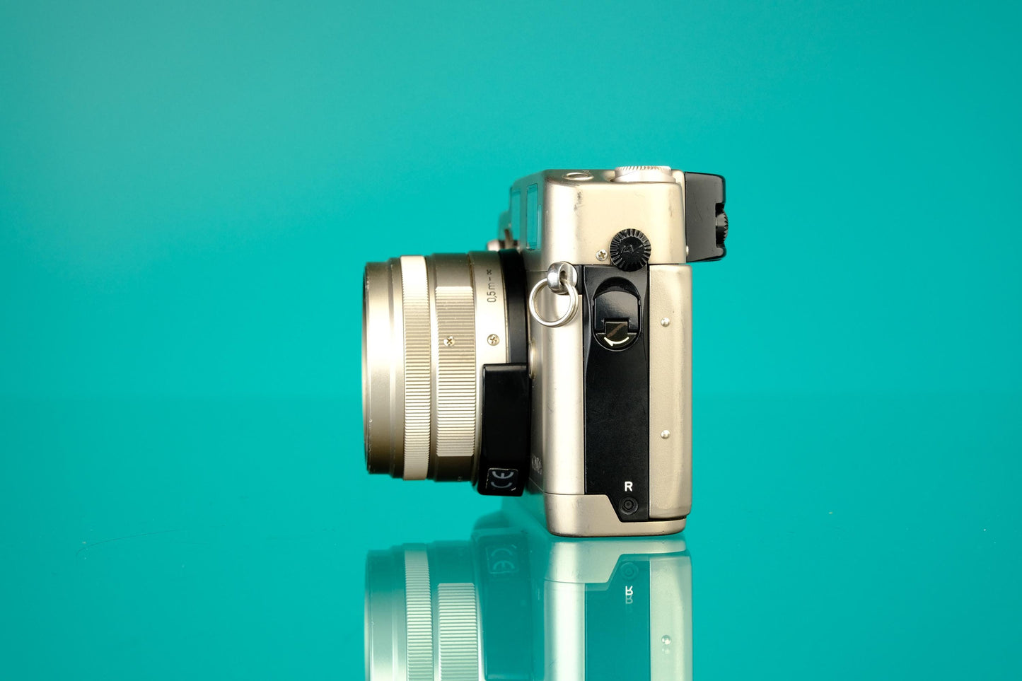 Contax G2 35mm Rangefinder Point and Shoot Film Camera + 45mm f/2