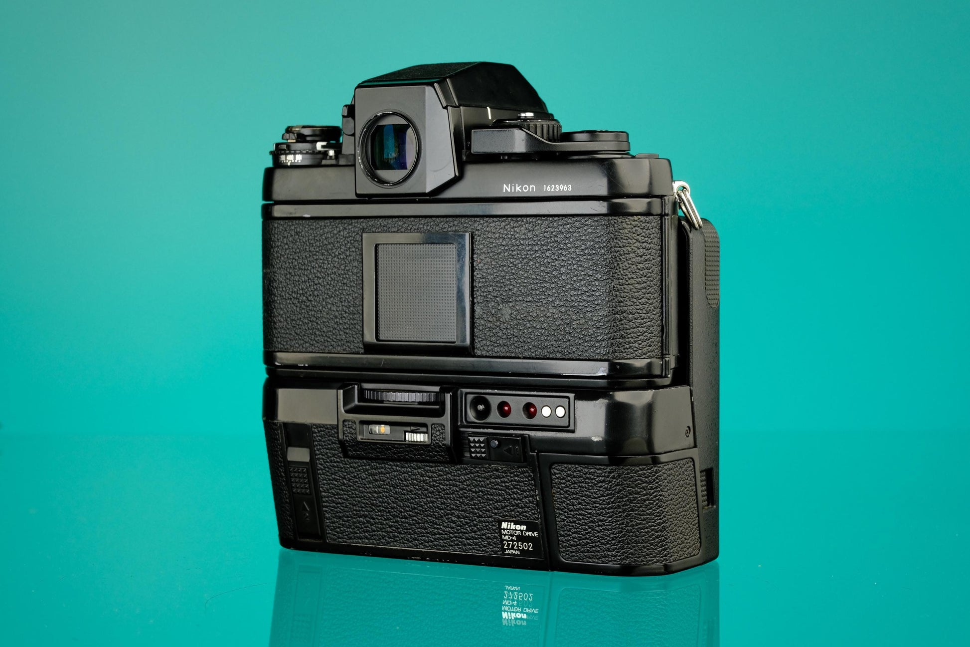 Nikon F3 HP 35mm SLR Film Camera + MD-4 Motor Drive Grip