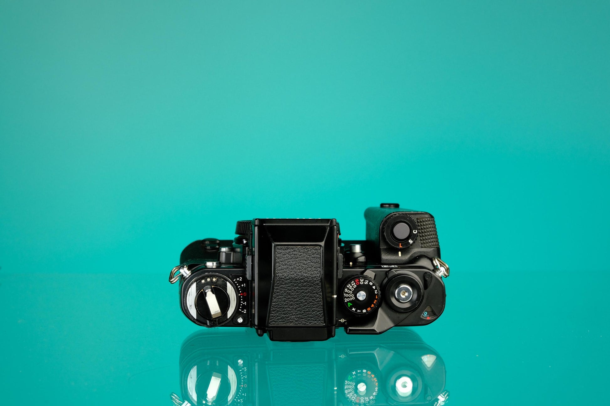 Nikon F3 HP 35mm SLR Film Camera + MD-4 Motor Drive Grip