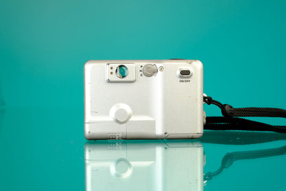 Canon IX240 ELPH Jr. APS Point and Shoot Camera