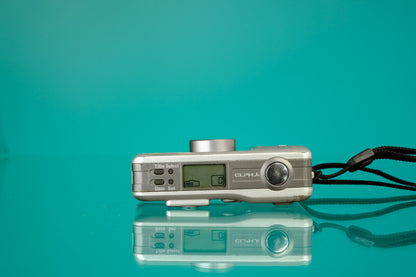 Canon IX240 ELPH Jr. APS Point and Shoot Camera