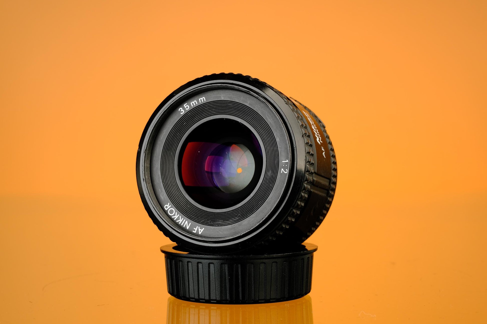 Nikon AF Nikkor 35mm f/2.0 Wide Angle F Mount Lens
