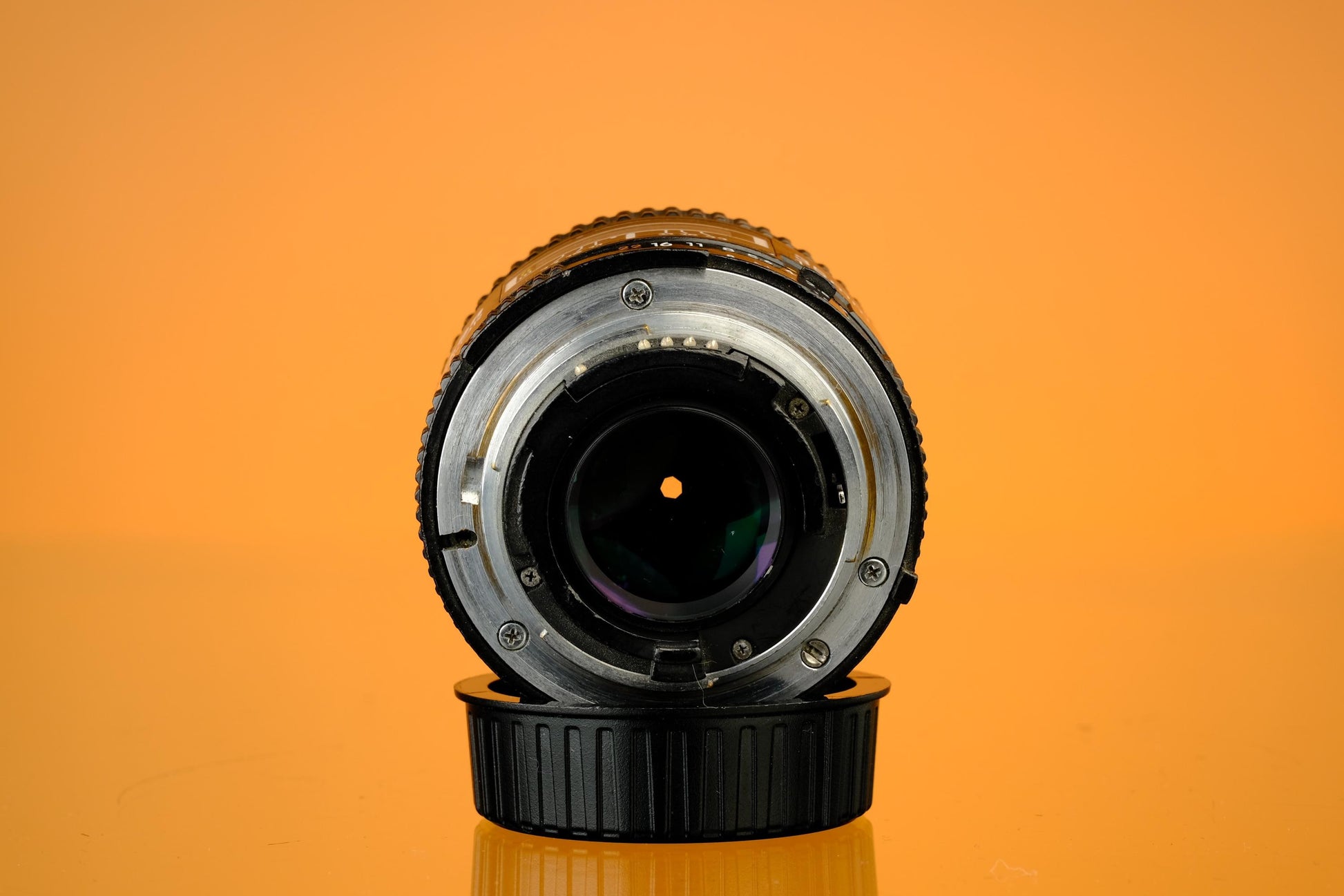 Nikon AF Nikkor 35mm f/2.0 Wide Angle F Mount Lens