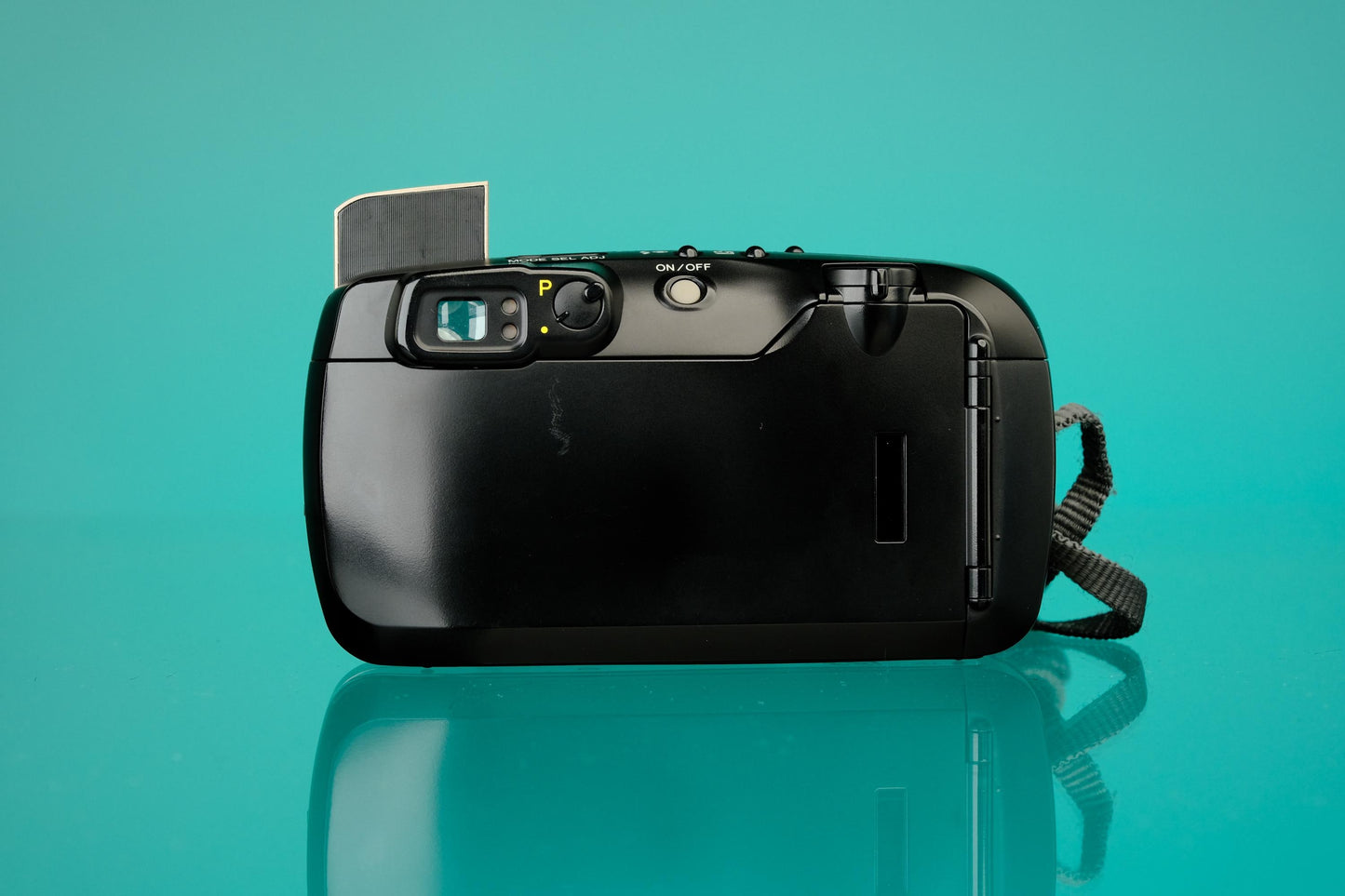 Minolta Capios 115 35mm Point and Shoot Film Camera