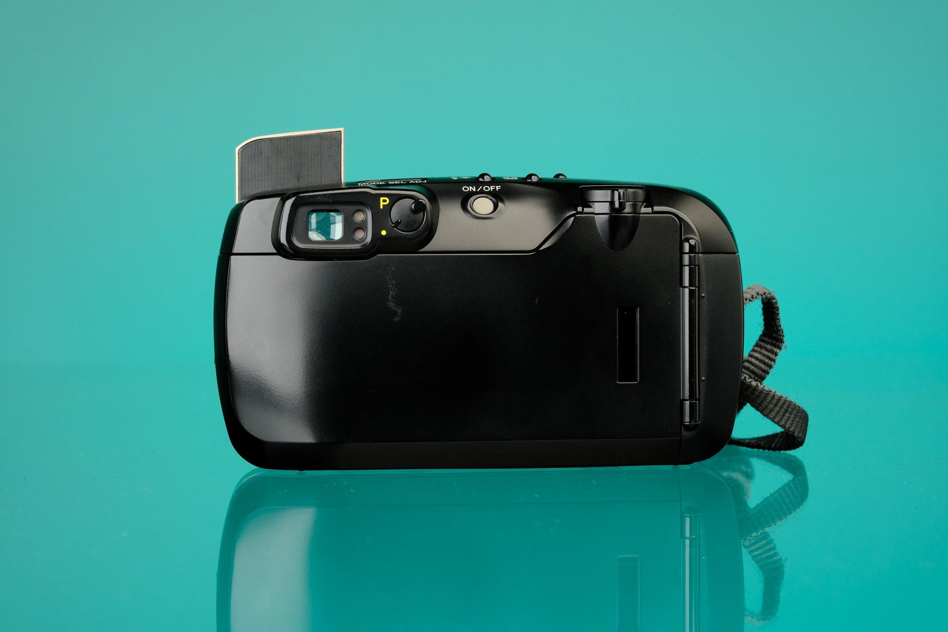 Minolta Capios 115 35mm Point and Shoot Film Camera