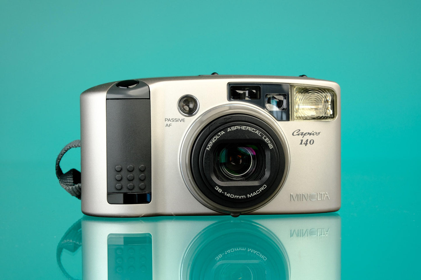 Minolta Capios 140 35mm Point and Shoot Film Camera