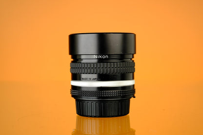 Nikon Fisheye Nikkor 16mm f/2.8 Ai-S Lens