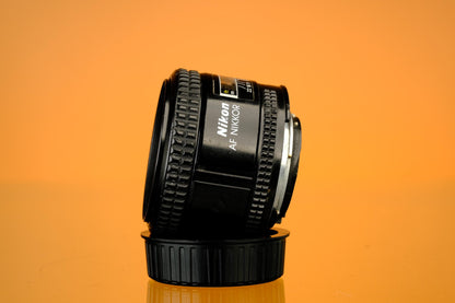 Nikon AF Nikkor 35mm f/2.0 Wide Angle F Mount Lens